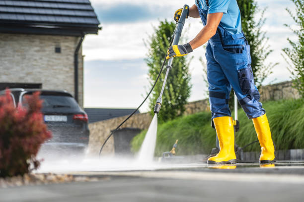 Why Choose Our Certified Pressure Washing Experts for Your Project Needs in Collinsville, VA?